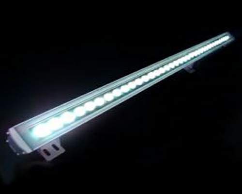 **LED Projector Blanco 60 LEDs con Fuente SWL-W18-10-220 Caja C