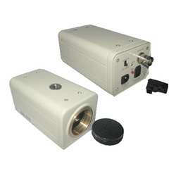 **CCTV Camara Bullet CM1019 B/N CMOS 1/4 $8000 Caja Blanca*