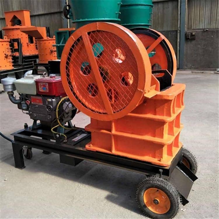 1MN Chancador mandibula PE250x400 diesel 28hp $13.2M (salida 20